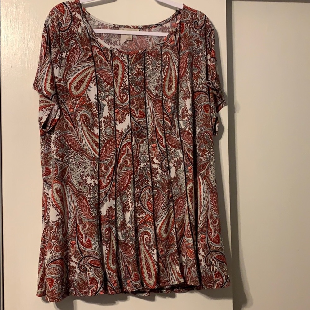 Dress Barn size 2 x gorgeous top